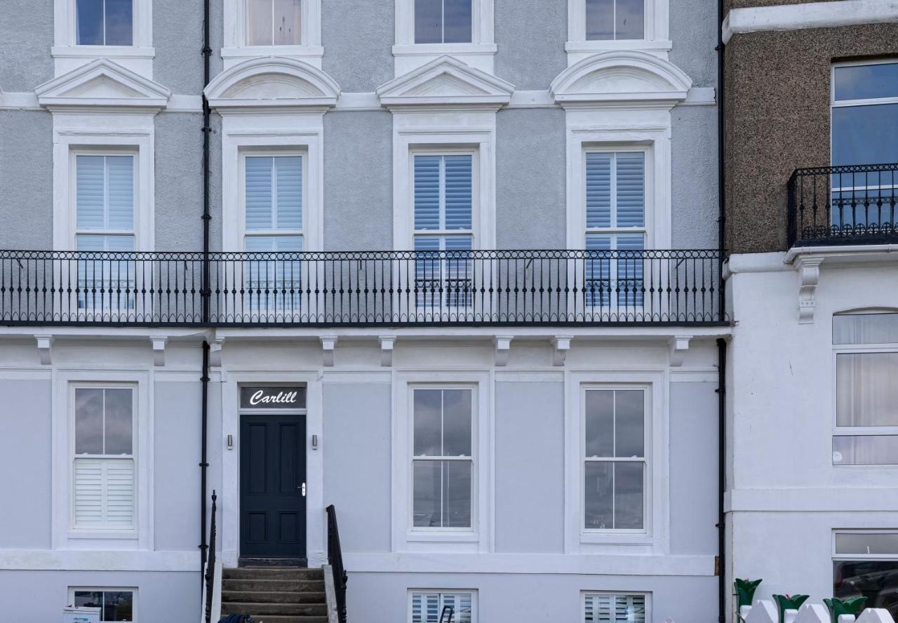 Sapphire Seas Whitby Apartman Kültér fotó