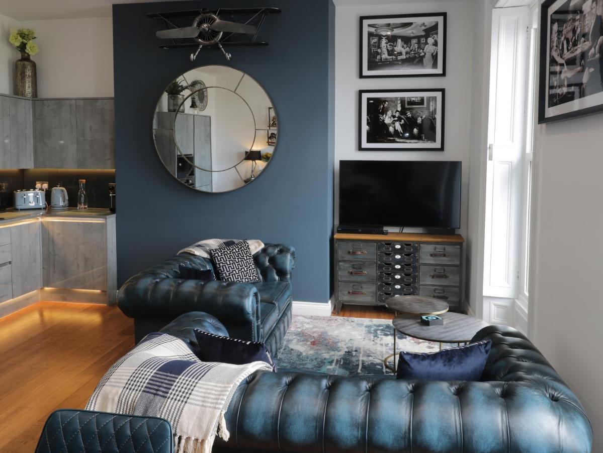 Sapphire Seas Whitby Apartman Kültér fotó